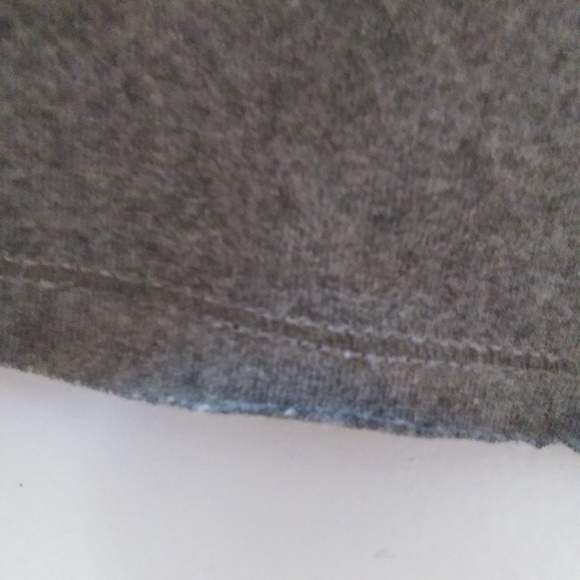 Dantelle ruffled shirt gray size small raw edges - Picture 7 of 8